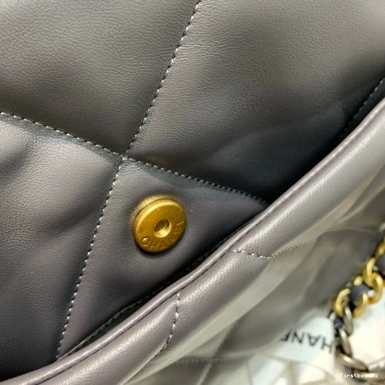 First Bag Ru FLAP BAG CHANEL 19 0809